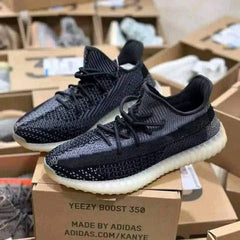 Yeezy Sneakers Pallets image 1
