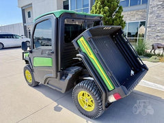2024 John Deere Gator XUV 835R S Edition 4WD Utility Cart for Sale image 3