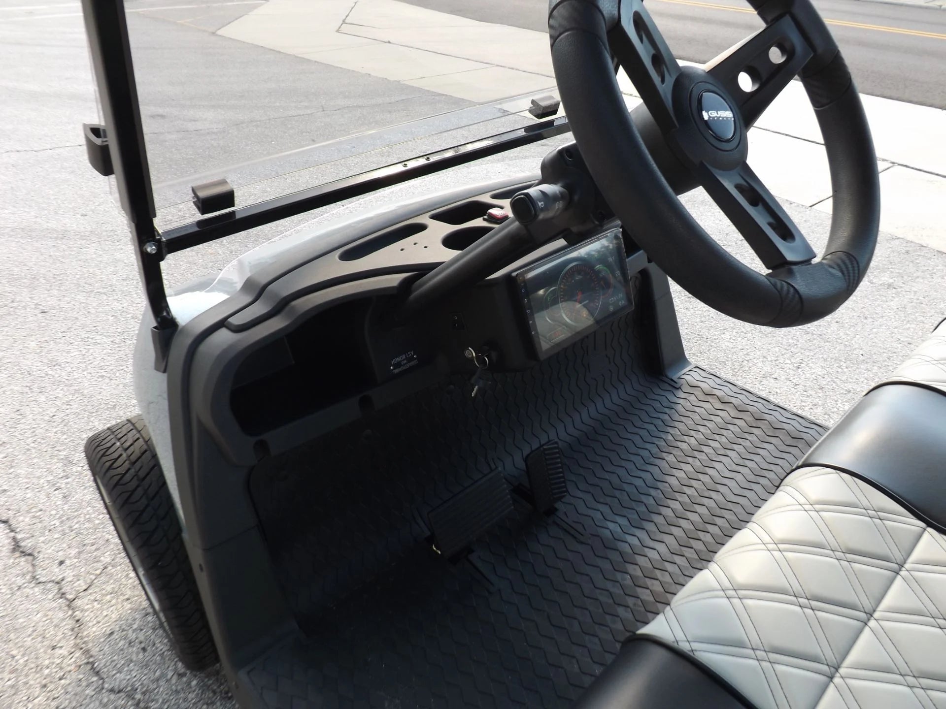2023 HONOR LSV 2+2 G1 Lifted Lithium Golf Cart for Sale image 6