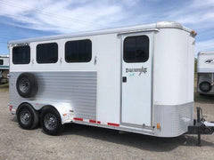 2010 Merhow 3 Horse Slant Load Bumper Pull image 0