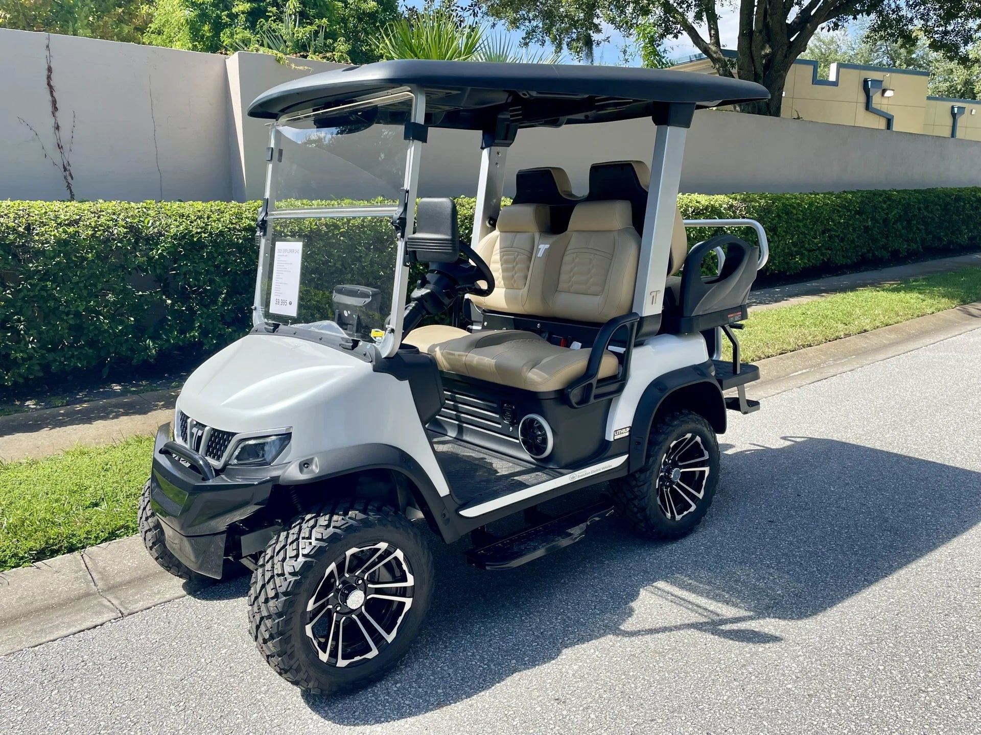 2026 Explorer 2+2 Tara Golf Cart for Sale image 0