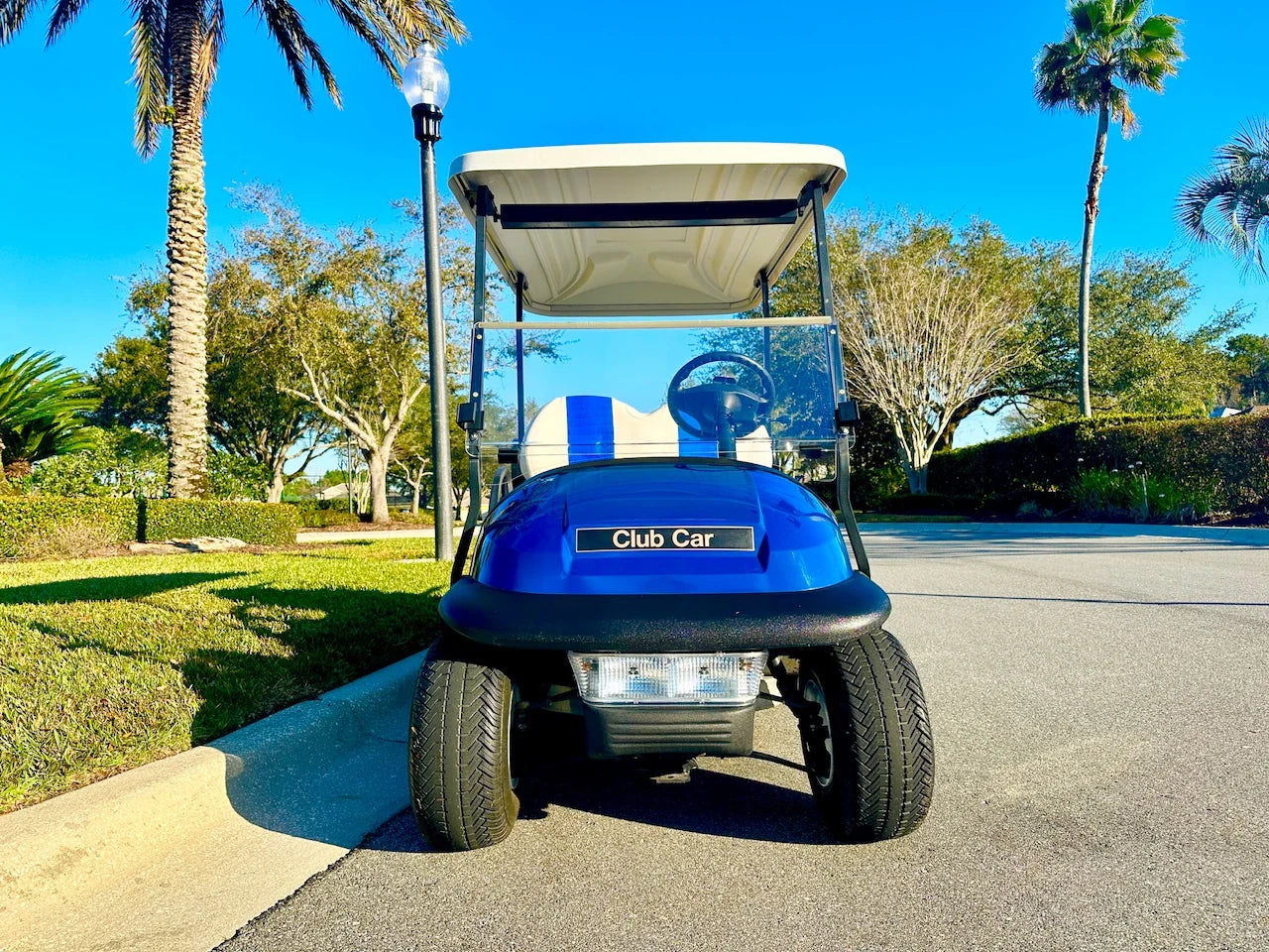 2011 Club Car Precedent Golf Cart for Sale image 5