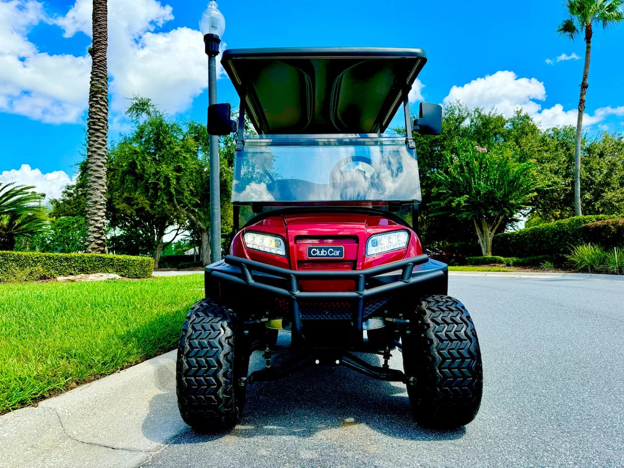 2023 Club Car Onward Lifted Golf Cart for Sale image 9
