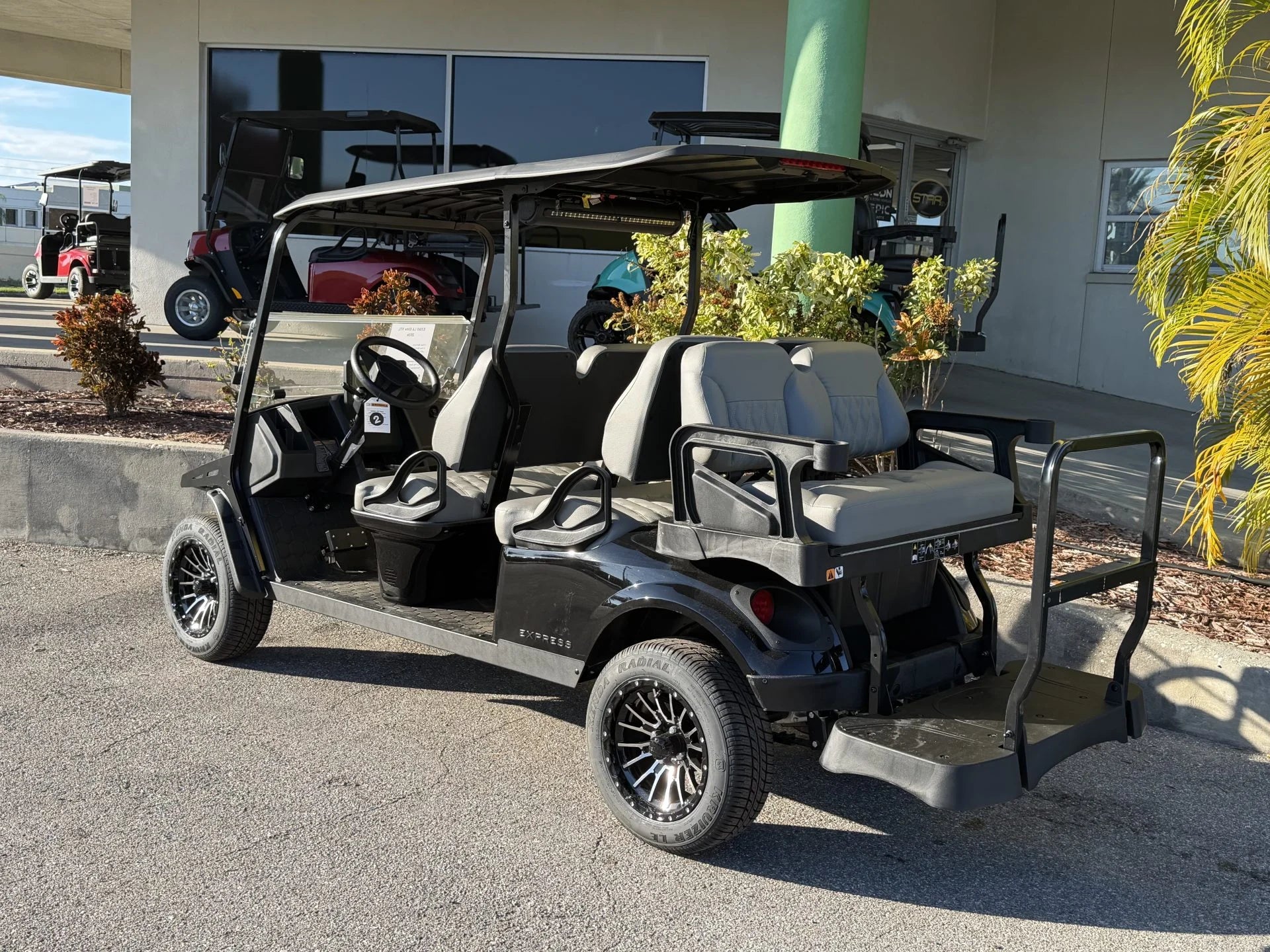 2026 E-Z-GO L6 Elite Lithium Package Technology Golf Cart for Sale image 1