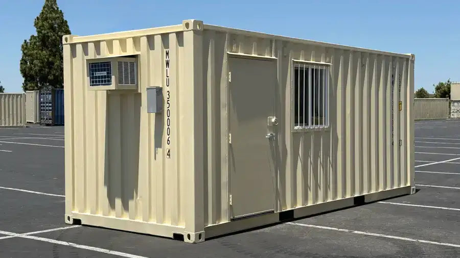 Rent 20ft Ground Level Office and Storage Combo Container image 13