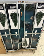 Christmas Tree Pallet image 3