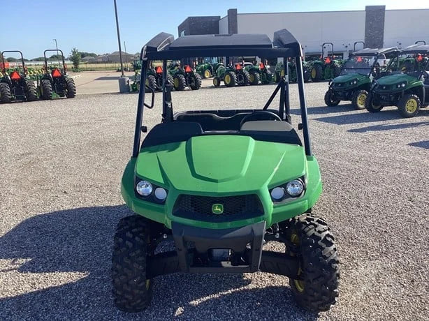 2024 John Deere Gator XUV 560E 4x4 Gas Utility Cart For Sale image 2