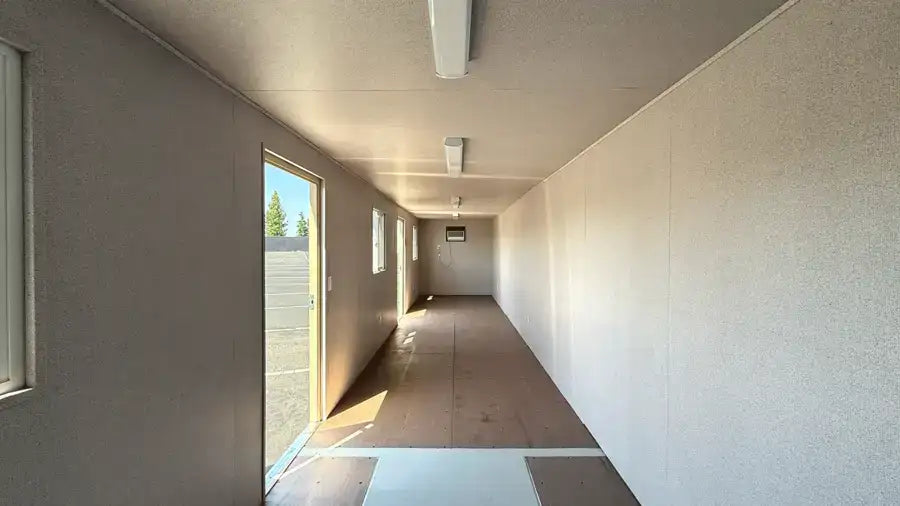 Rent 40ft Ground Level Office Container image 5
